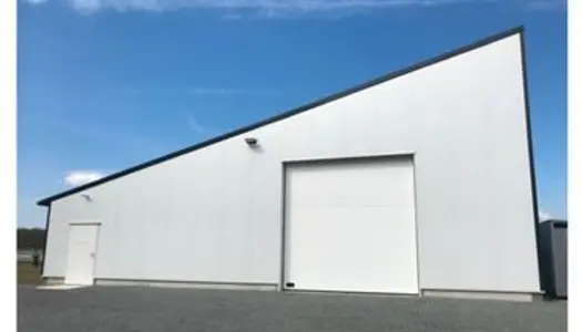 Hangar entrepôt stockage