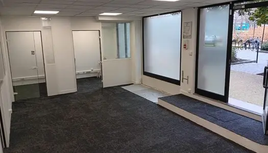 Bureaux 63 m² 