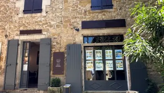 Local commercial 45 m² Lourmarin
