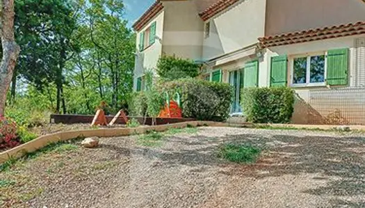 Villa 4 pièces 122 m² 