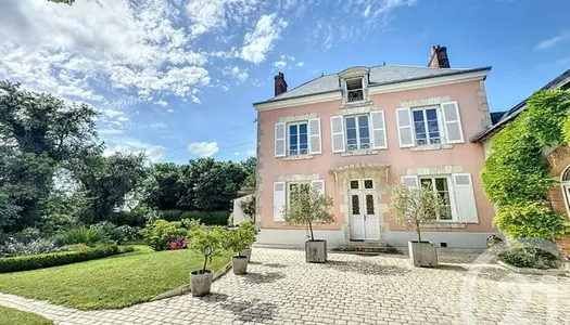 Maison 11 pièces 258 m² 