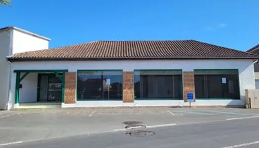 Local commercial 772 m2 