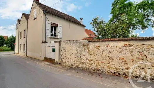 Maison 10 pièces 250 m² 