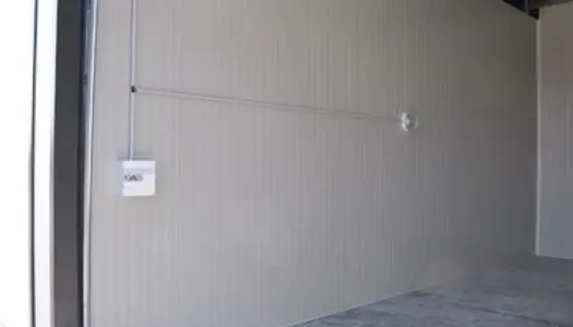 Garage / Box Sécurisé 30m²