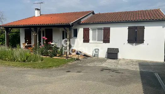 Maison 5 pièces , 97 M2 , jardin , garage 