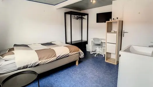 Appartement 1 pièce 14 m² 