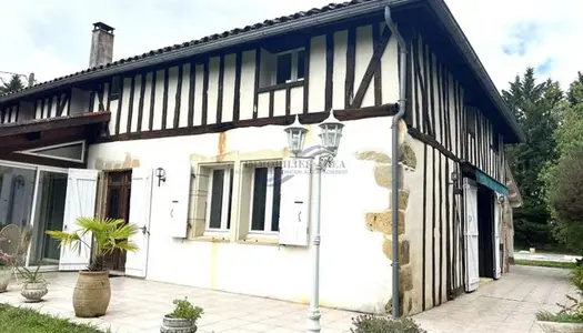 Maison 7 pièces 360 m² 