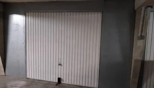 Garage dans résidence sécurisée à vendre Nîmes 