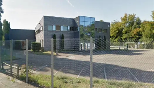 Local commercial 4737 m²