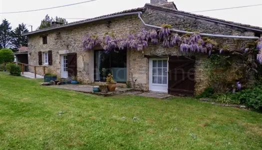 Maison de campagne en pierres 