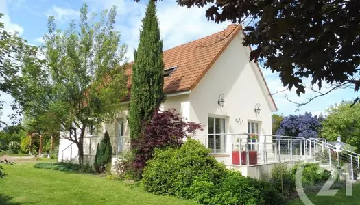 Maison 6 pièces 123 m² 