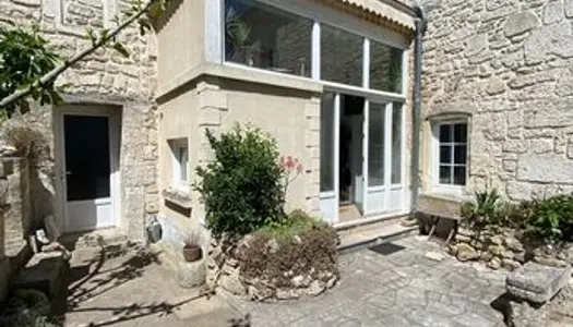 Maison 8 pièces 250 m²