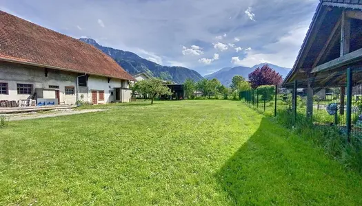 Dpt Haute Savoie (74), à vendre SAINT PIERRE EN FAUCIGNY terrain, borné 