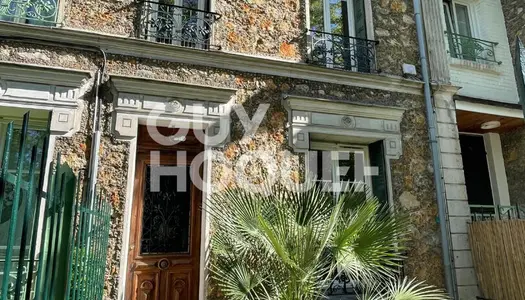 Maison - Villa Location Antony 5p 136m² 2200€