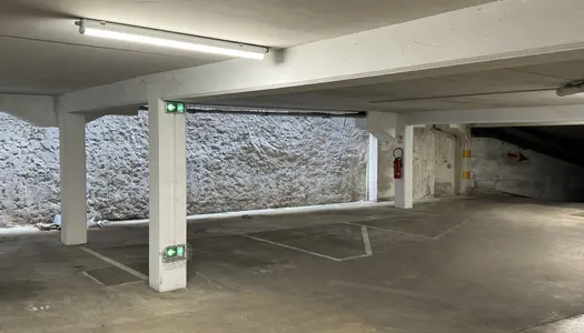 Parking - Garage Location Bordeaux   70€