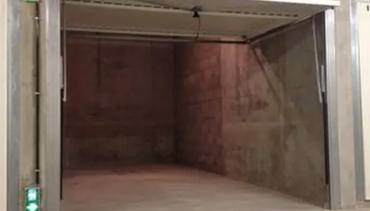 Garage - box fermé 
