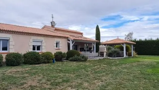 Villa 7 pièces 220 m²