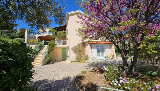 Villa 5 pièces 117 m² 