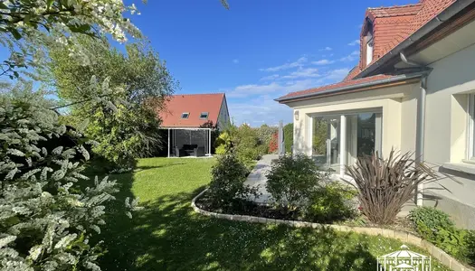 Maison 7 pièces 200 m²