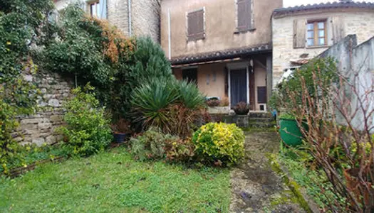 Maison à Bruniquel, 4 chambres, jardin et terrasse !