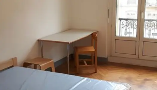 Studio meublé étudiant strasbourg centre gare (toutes charges) 