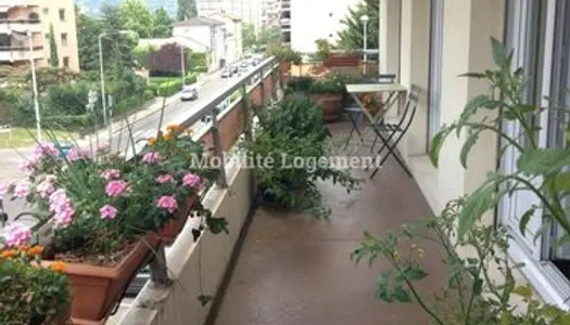 Appartement 5 pièces 97 m² 