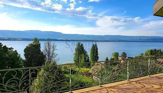 Magnifique maison individuelle avec une vue sur le lac Léman.