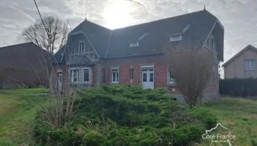 Maison 4 pièces 245 m²