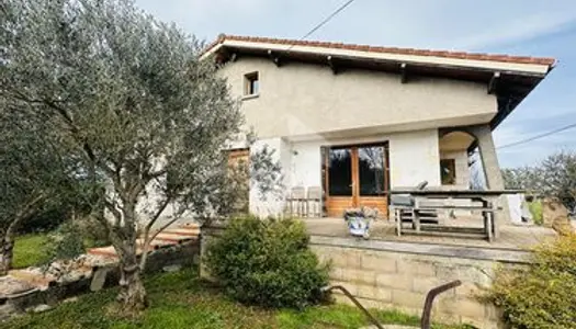 Villa 5 pièces 142 m²