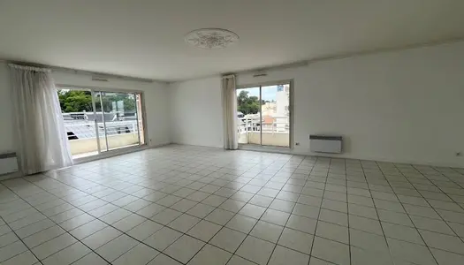 Appartement 4 pièces 137 m² 