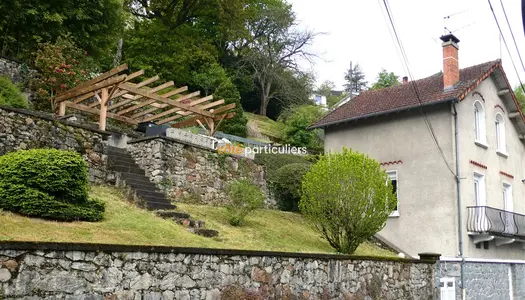 Maison habitable de suite avec garage, jardin et terrasse