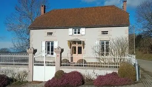 BELLE MAISON DE MAÎTRE SUR 1HA CHERCHE NOUVEAU MAÎTRE