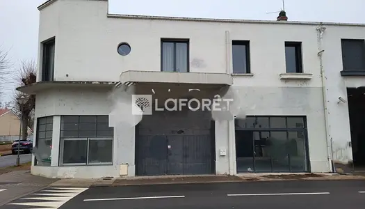 Local commercial 300 m² 