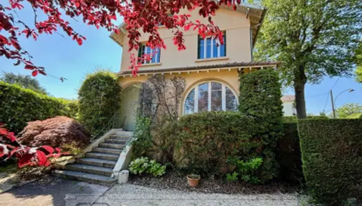 Maison 7 pièces 190 m² 