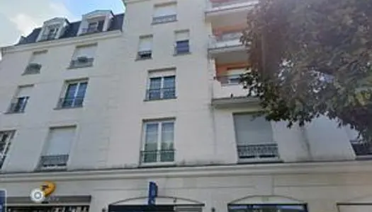 Parking - Garage Location Le Raincy   100€