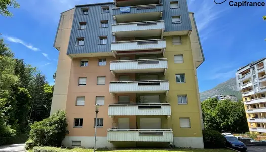 Dpt Hautes Alpes (05), à vendre GAP appartement T4  Au calme en plein centre ville 