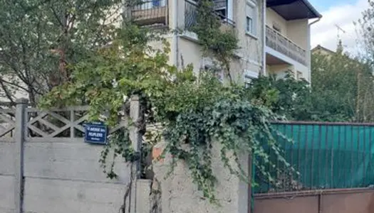 Deux maisons jumelées à Colombes - Idéal investisseur 