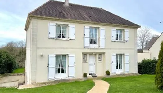 Maison 5 pièces 162 m²