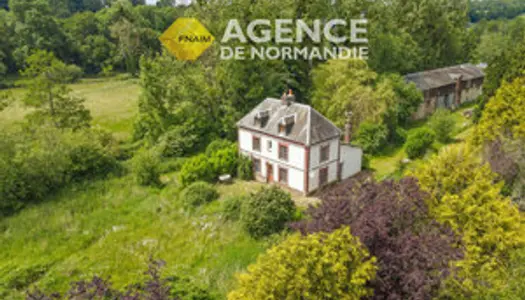 Propriété avec rivière et dépendances à vendre en Normandie (Eure) 