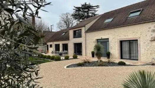 Maison 8 pièces 225 m²