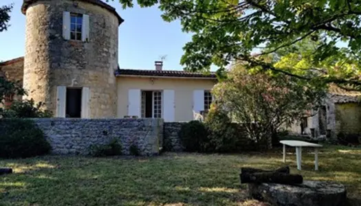 coup de coeur Maison de caractère en pierre à Saint-Estèphe Médoc 180 m2