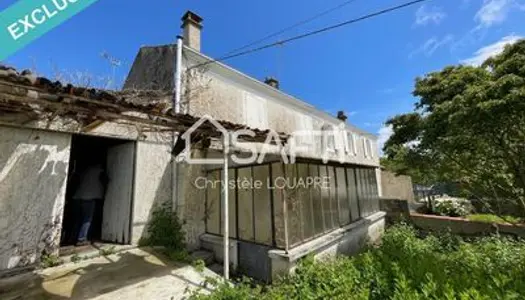 Maison à campagne à rénover avec dépendances 