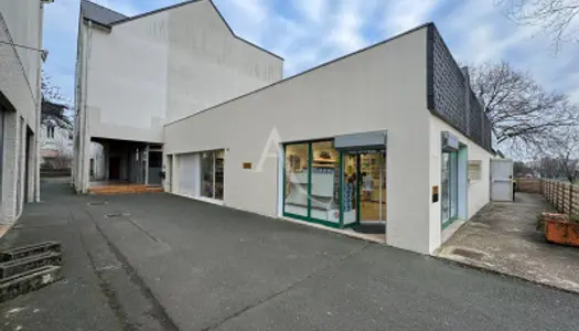 Local commercial 120 m²