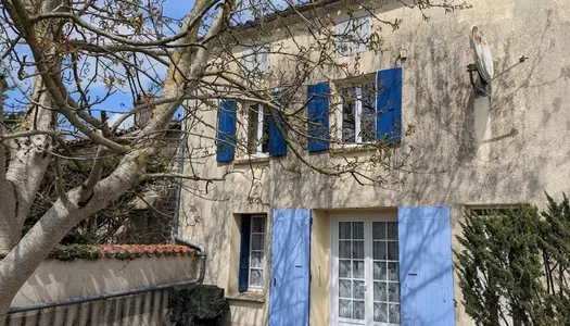 Vente Maison 83 m² à Saint Pierre de l'Ile 115 000 €