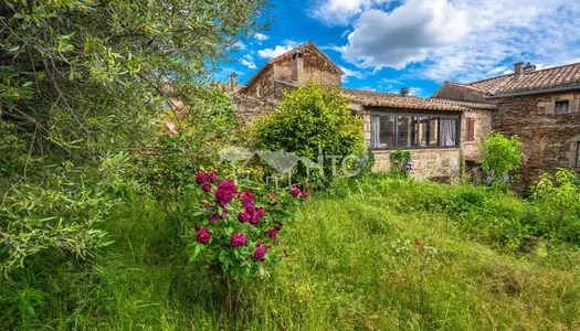 Maison De Village Du Xviiieme Terrain De 248M² 