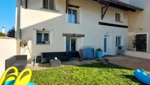 Maison de village 4 pièces 97 m²