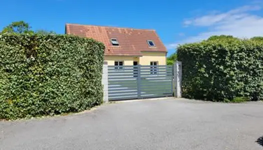 Location maison individuelle meublée type T4 de 90 m2 avec garage 