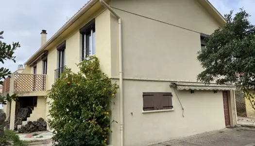 Fos-sur-Mer : Maison de type 4 avec grand garage s