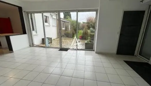 Maison 7 pièces 220 m² 