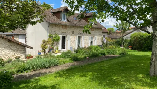 Maison 6 pièces 141 m² 